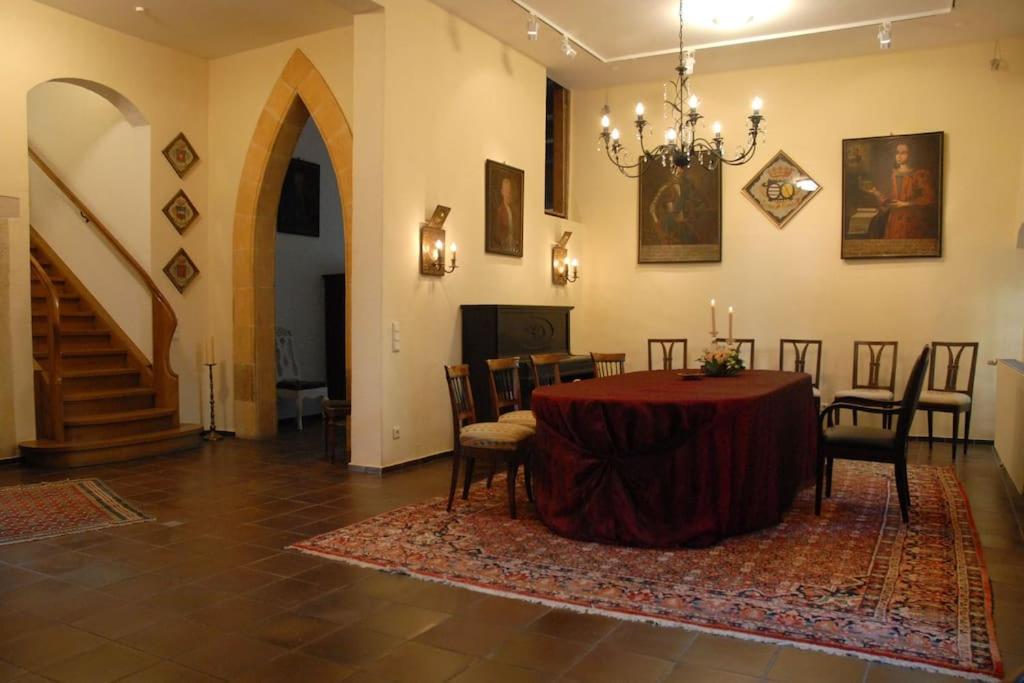 شقة Haus Keppelborg: Zi Antonia Mit Kirchplatzblick Heek المظهر الخارجي الصورة